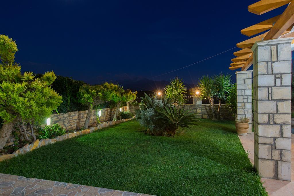 Вилла Villas Roumeli *