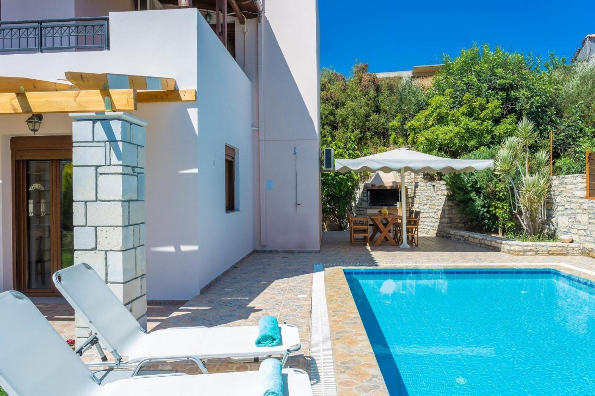 Villas Roumeli Villa *